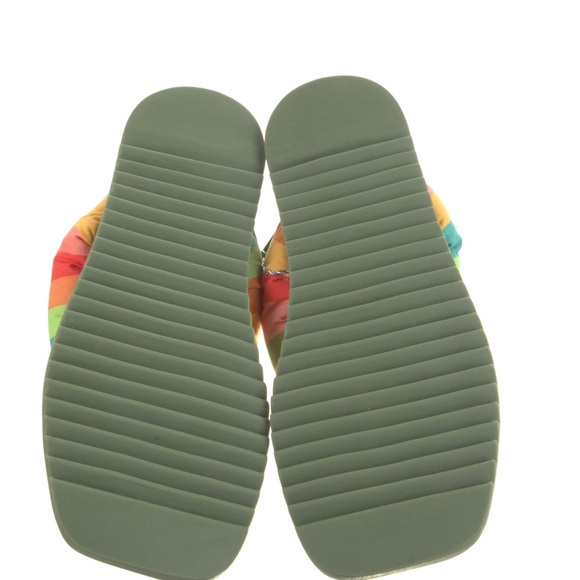 NWT HOST PICK!!!🎈🎁✨  Farm Rio Slides - Picture 6 of 7